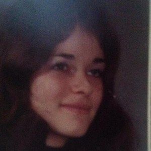 Meet your Posher, Debbie